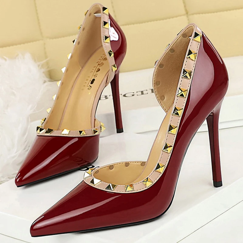 Sexy Women Pumps Rivet Design High Heels Women 10.5 CM Stiletto Patent leather Ladies Pumps Luxury banquet shoes Plus Size 43 - Image 4