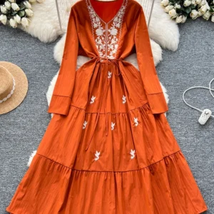 Women Spring Autumn Dress Retro Embroidered V-neck Strap Waist French Elegant Long Sleeve Grand Swing Long Dress DS054