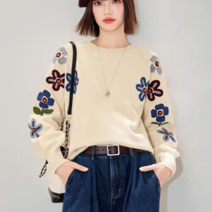 Women Beige Sweater Autumn Winter Floral Embroidered Pullover Knitted O-neck Button Long Sleeve Soft Top Female SW017