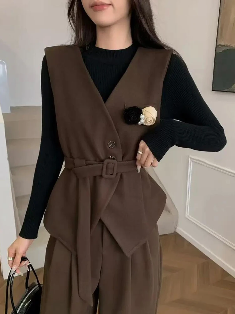 Autumn New Korean Women's Woolen Vest Sweet Flower Pin Sleeveless Fashion Temperament Versatile Single Breasted Vest Top C346 - Image 2