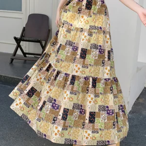 Retro Midi Skirt for Women in Spring Summer 2025 New Beach Style High Waist and Large Swing Floral Long Skirt Female S16