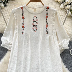 Summer Lace Patchwork Short Sleeved Blouse Women's New Rustic Style Sweet Embroidery Loose Versatile Casual Top Trendy D21