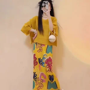 Women's Summer Skirt Ice Silk Cartoon Graffiti Pleated Half Skirt Thin Style Vacation One-piece Beach Flower Faldas SK051