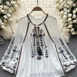 Women Spring Blouse Bohemian Style Lantern Sleeved Shirt Embroidered Loose Flesh Covering Light Luxury Retro Ethnic Top D3795